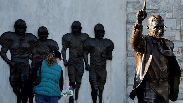 Grant_g_joepa_statue_640