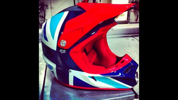 /photo/2012/0805/as_bmx_helmets1_576.jpg