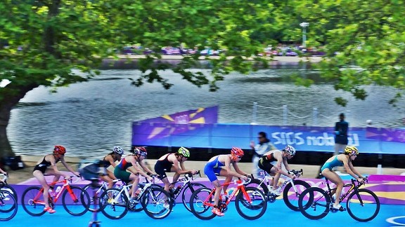 Triathlon biking