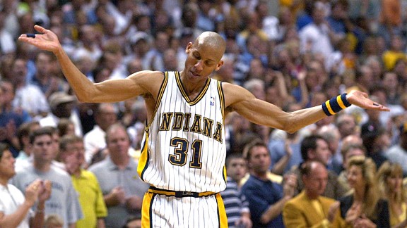 http://a.espncdn.com/photo/2012/0904/nba_g_reggiem_cr_576.jpg