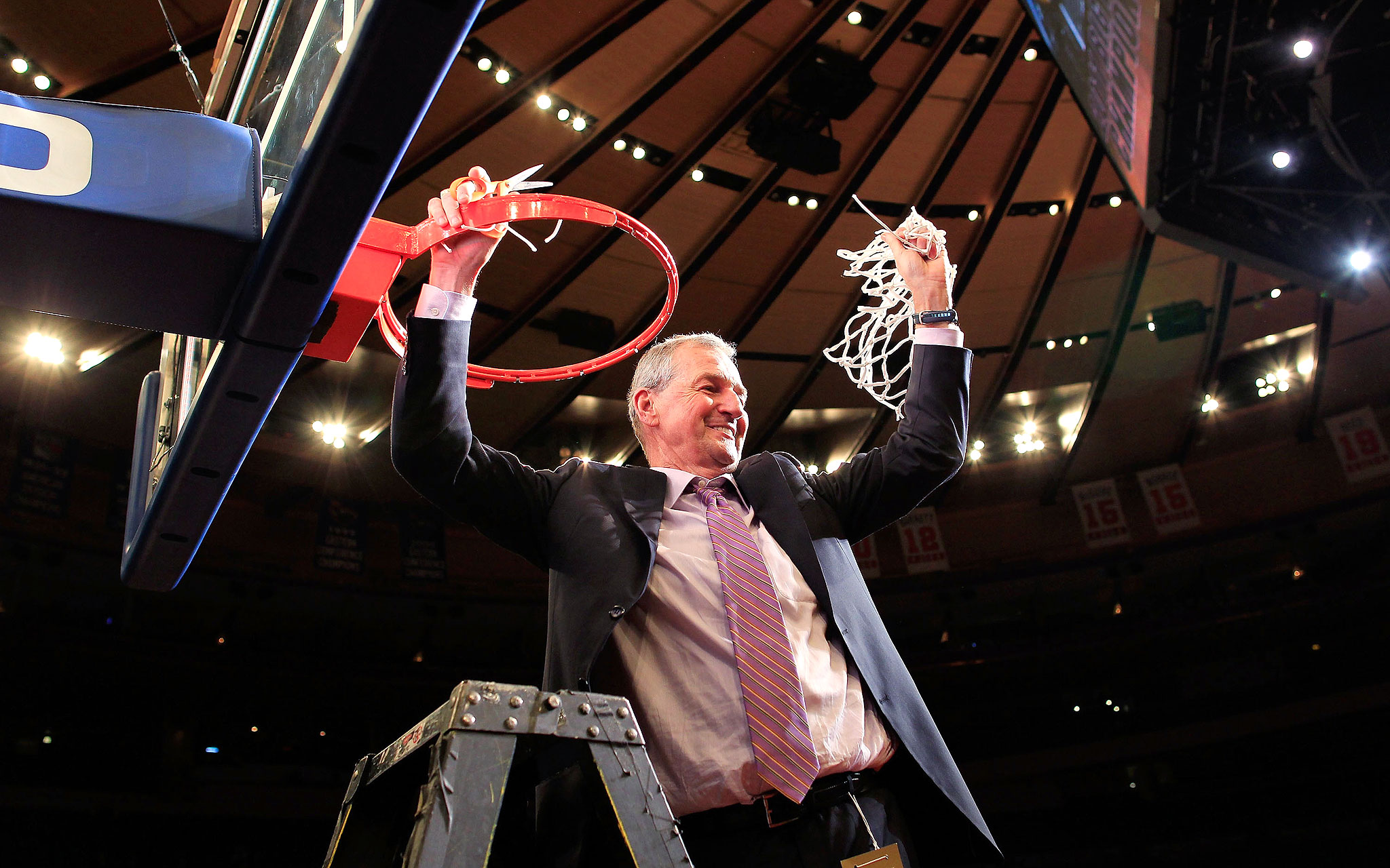 Jim Calhoun