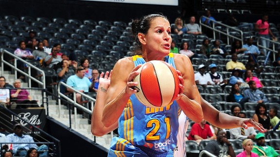 Ticha Penicheiro