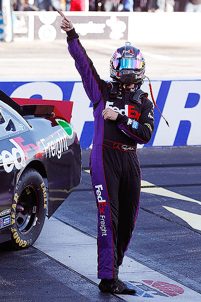 nascar denny hamlin