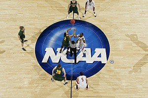 Vermont Catamounts, Lamar Cardinals
