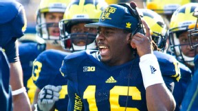 Denard Robinson of the Michigan Wolverines