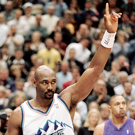 Karl Malone and the Utah Jazz passing Wilt Chamberlain
