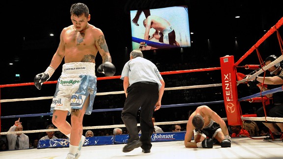 Marcos Maidana and Angel Martinez