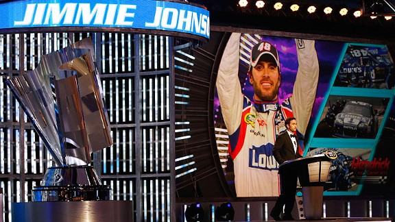 Tom Pennington/Getty Images One Vegas bookmaker has Jimmie Johnson as ...