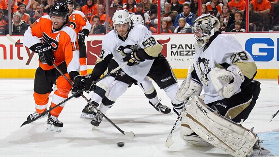 Kris Letang, Marc-Andre Fleury, Scott Hartnell