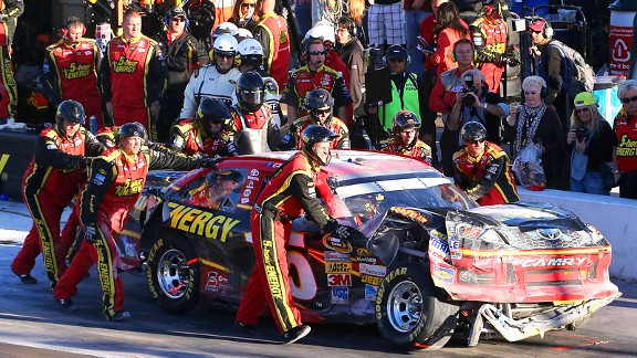 Clint Bowyer