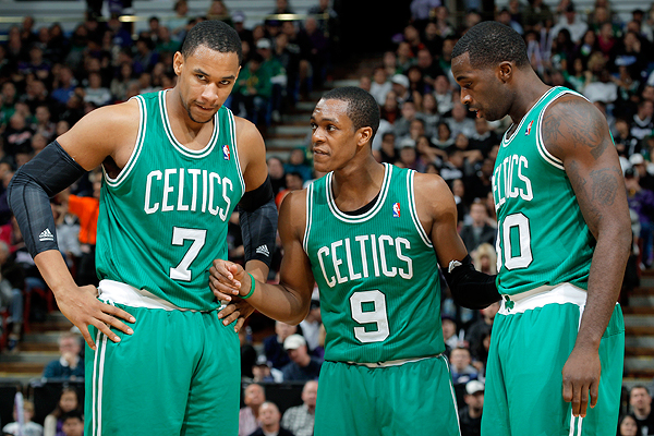 Celtics don't know when Rondo will return