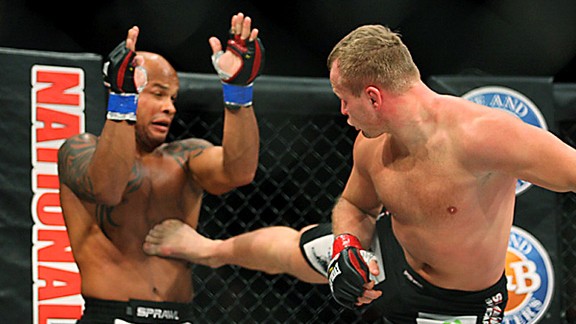 Alexander Shlemenko, Maiquel Falcao