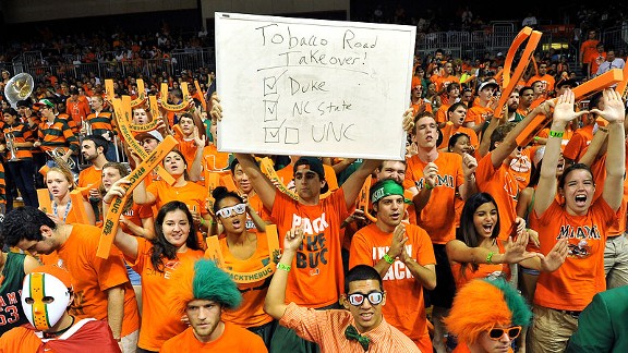 Miami Hurricanes fans