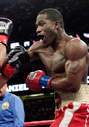 Daniel Ponce De Leon, Adrien Broner 