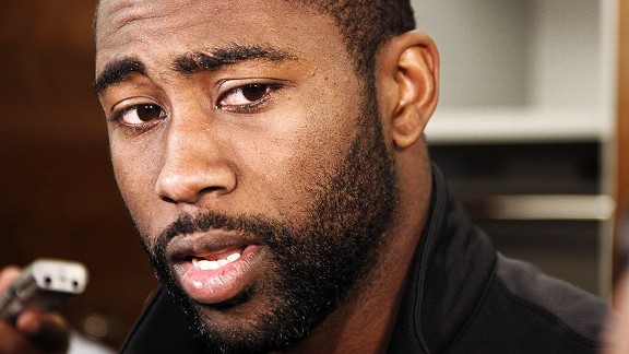 Darrelle Revis