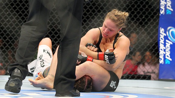 Ronda Rousey y Liz Carmouche
