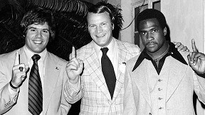 Steve Davis, Barry Switzer, Joe Washington