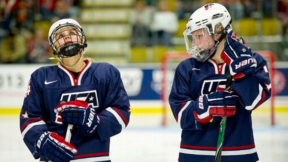 Brianna Decker, Jocelyne Lamoureux