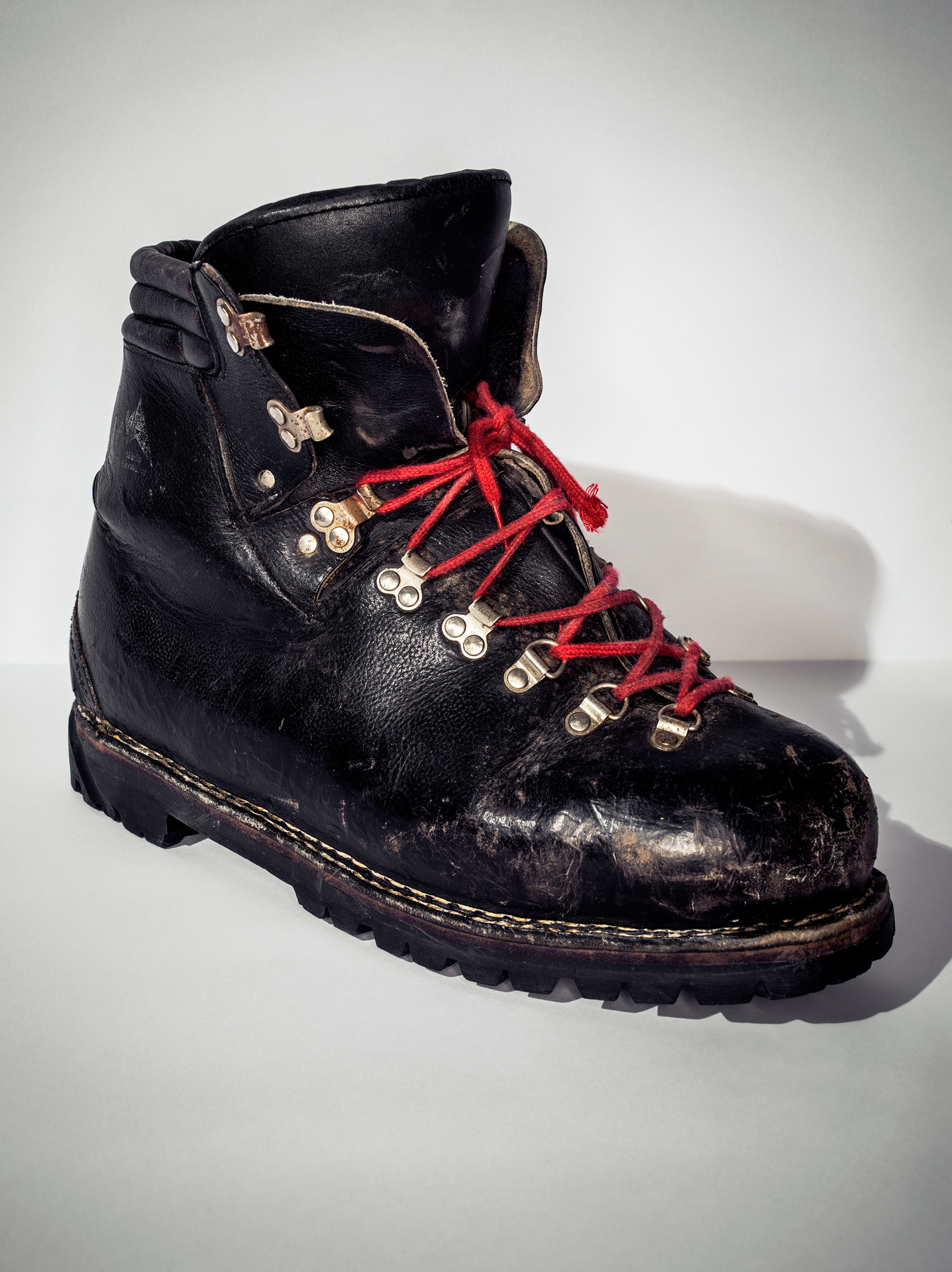 Boots - Welcome to Everest - ESPN