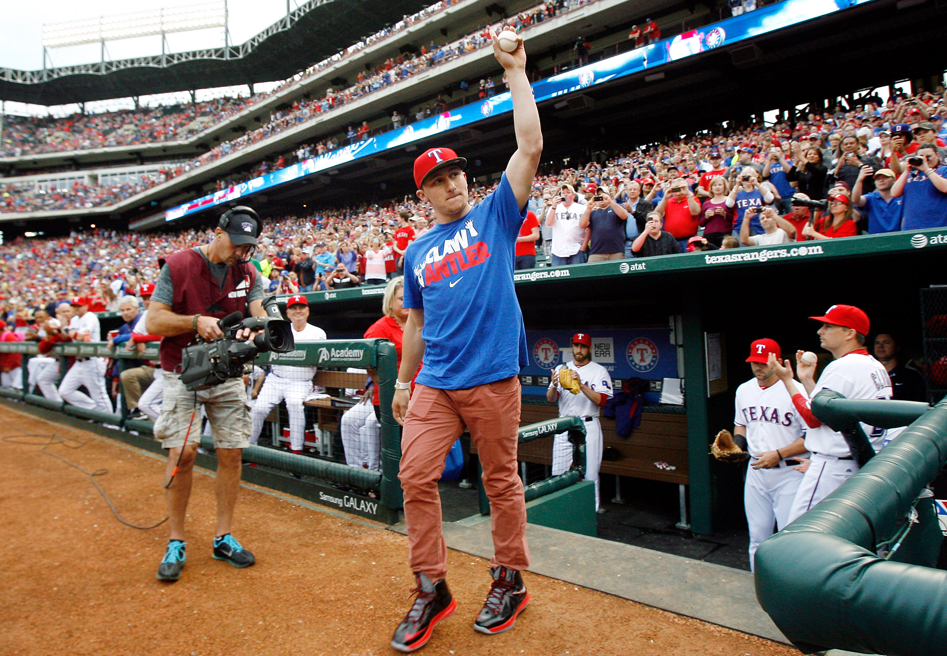 Showing Off His Arm Johnny Manziel ESPN Showing Off His Arm Johnny Manziel ESPN