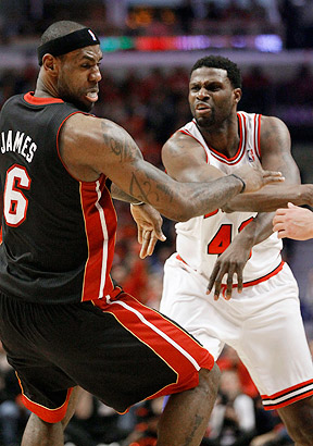 Nazr Mohammed and LeBron James