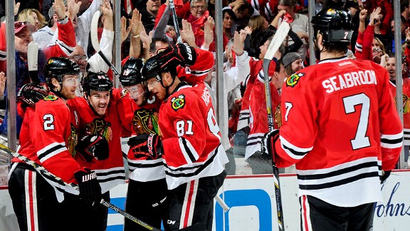 Andrew Shaw, Duncan Keith, Jonathan Toews, Marian Hossa, Brent Seabrook