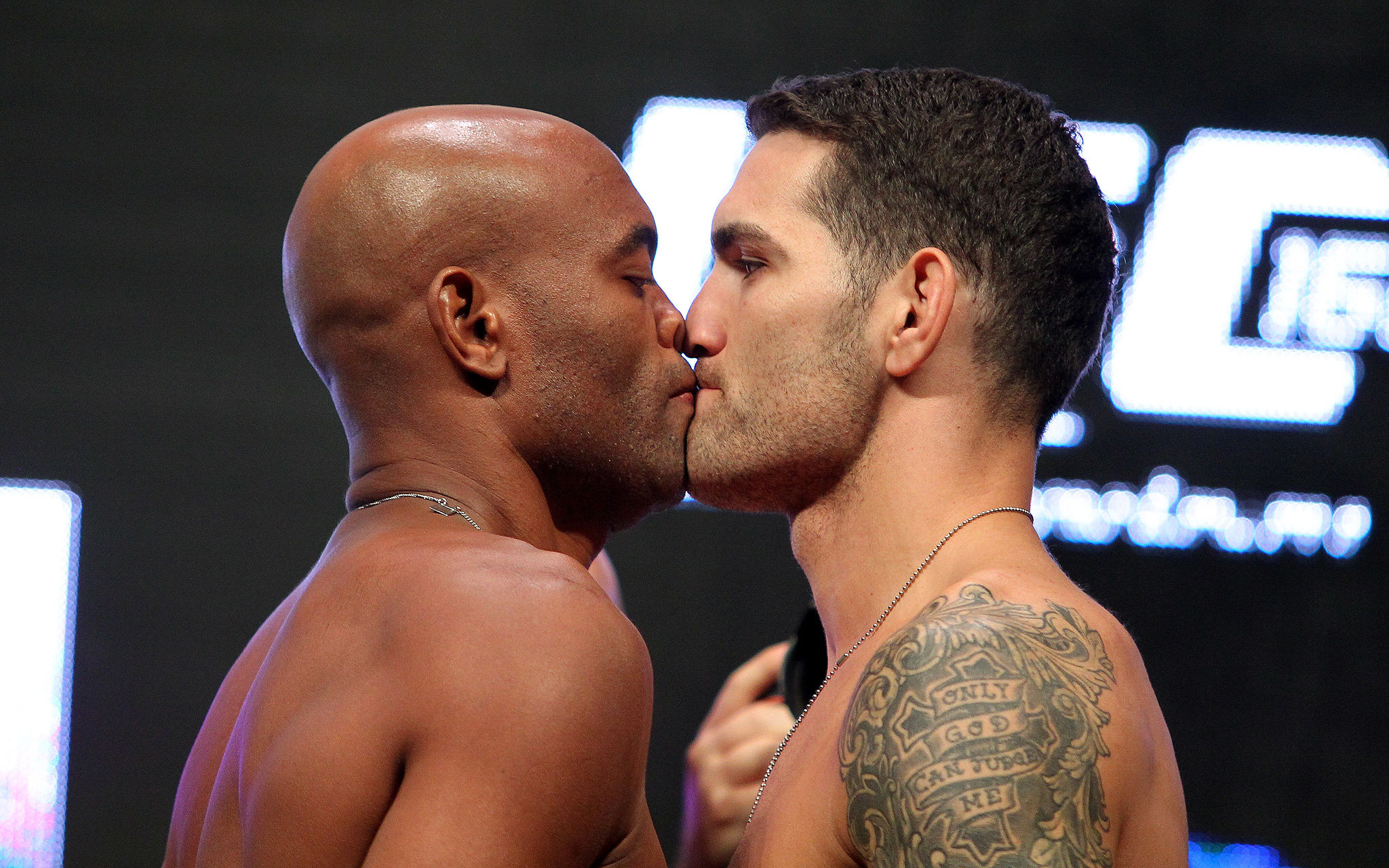 Anderson Silva And Chris Weidman During The Ufc 162 Weigh In Ufc 162 Espn 3073