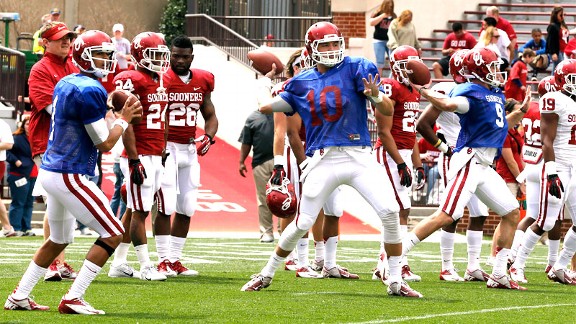 Kendall Thompson, Blake Bell, Trevor Knight