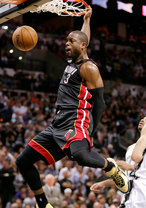 nba_a_wade_b5_288v.jpg