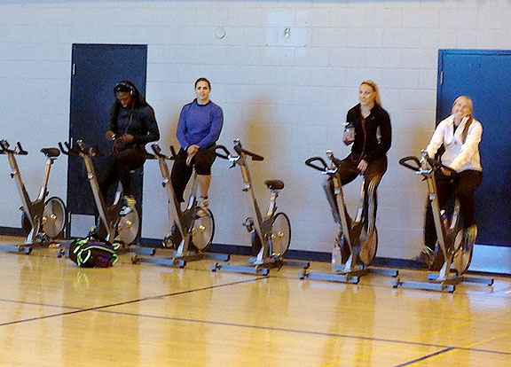 US Bobsledders warming up