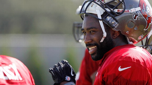 Darrelle Revis