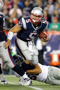 Tebow plays entire 2nd half, tosses 2 TDs