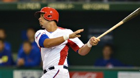 Reports: White Sox give Cuba's Abreu $68M