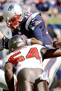 Lavonte David and Tom Brady