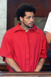 Witness recants, says Hernandez, Lloyd alone