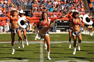 Broncos Cheerleaders
