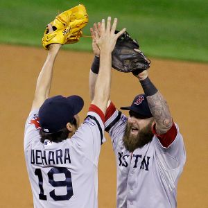 Koji Uehara, Mike Napoli