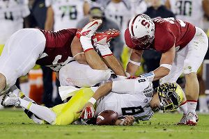 Stanford crushes Oregon's Marcus Mariota