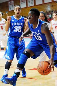 Samarie Walker, Kastine Evans