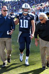 Source: Locker's injury 'does not look good'