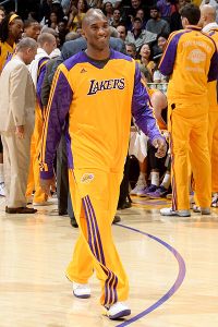 Return of the Mamba: Kobe back at practice