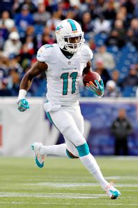 Sources: Wallace, Pouncey expected to play