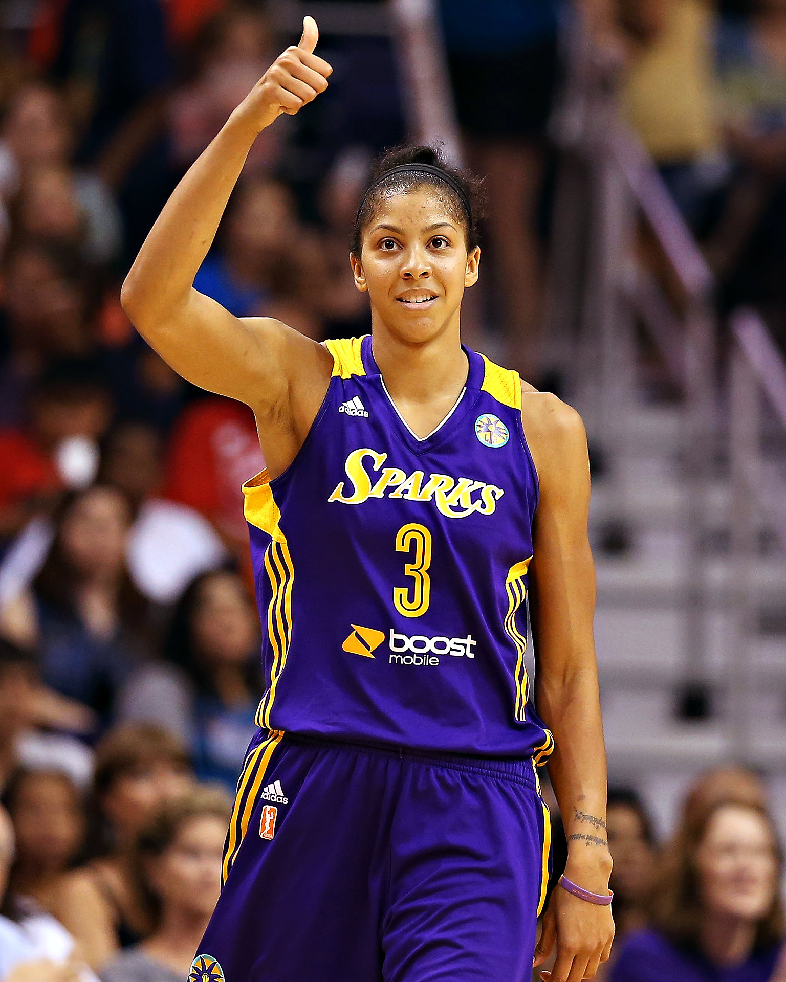 Candace Parker Net worth, Salary, House, Car, Husband & Family 2017