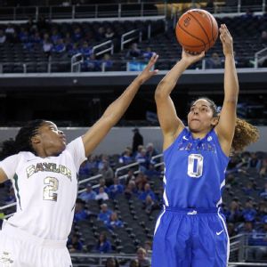 Jennifer O'Neill, Niya Johnson