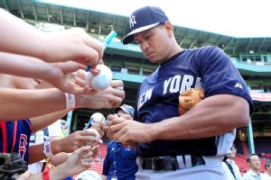 Alex rodriguez admits to using steroids