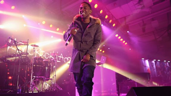 Kendrick Lamar at the ESPN Super bowl party