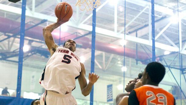 Chris McCullough