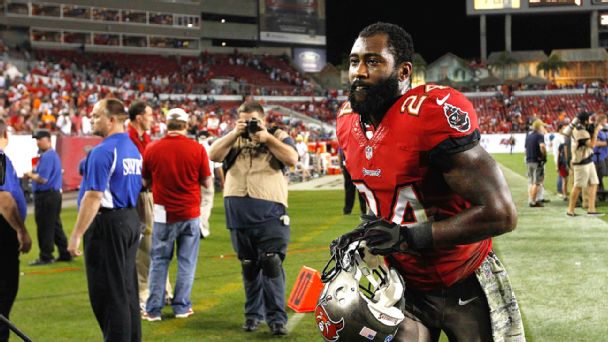 Darrelle Revis