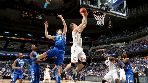 Niels Griffey, Austin Nichols
