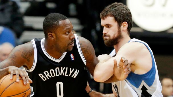 Andray Blatche and Kevin Love
